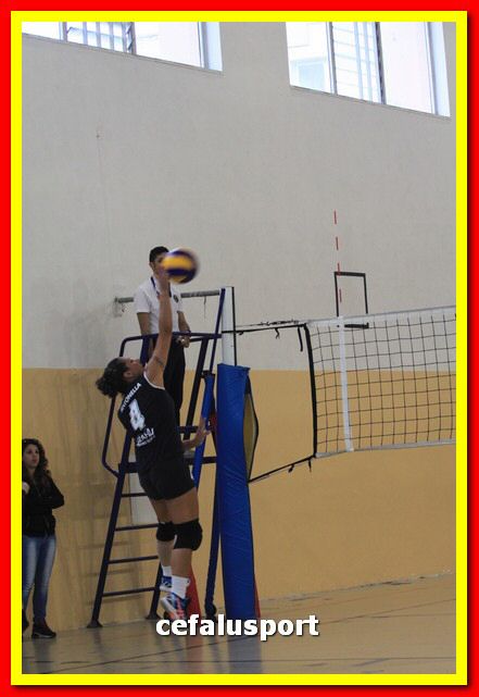 150523 volley 372_tn.jpg